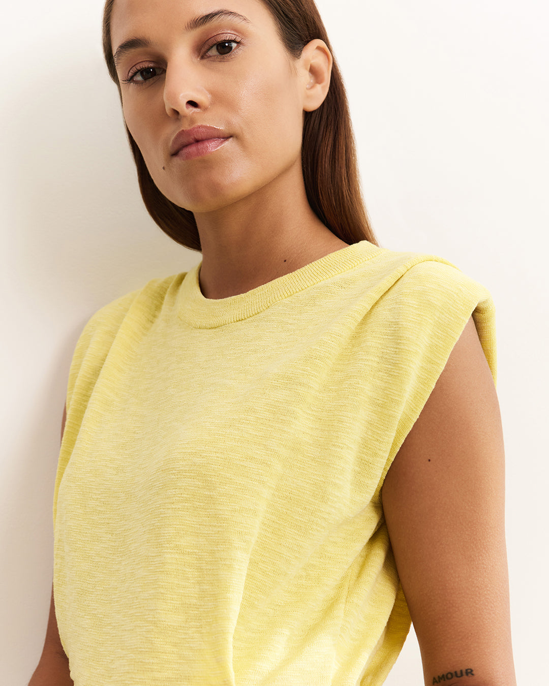 Shoulder Detail