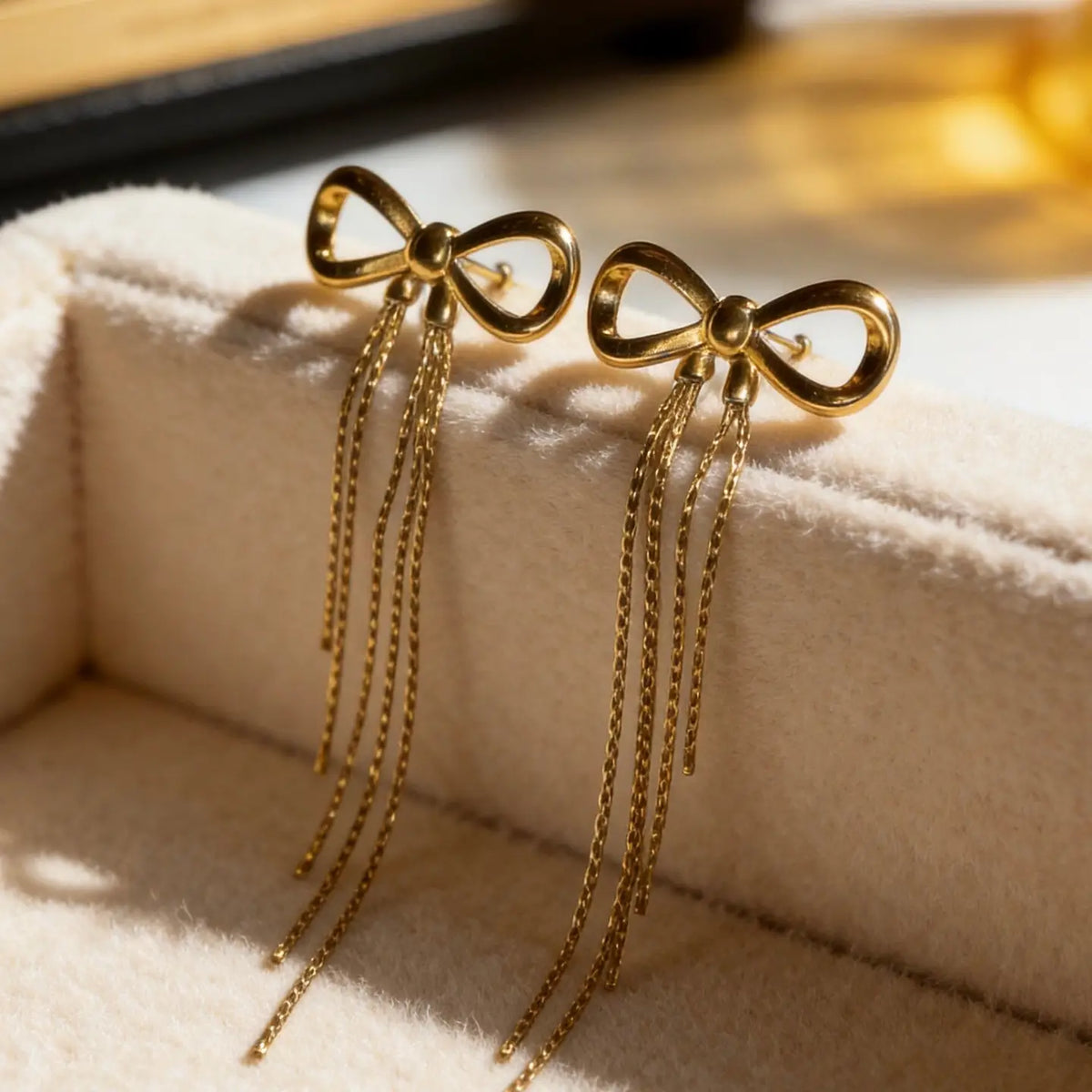 Bow Tassel
