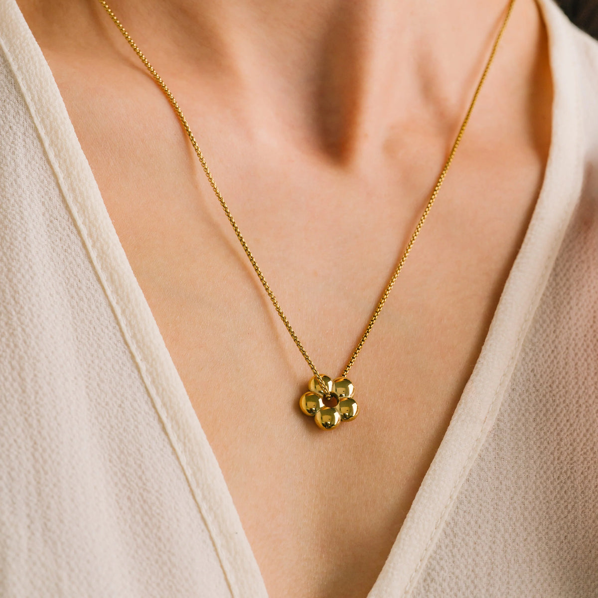 Daisy Charm