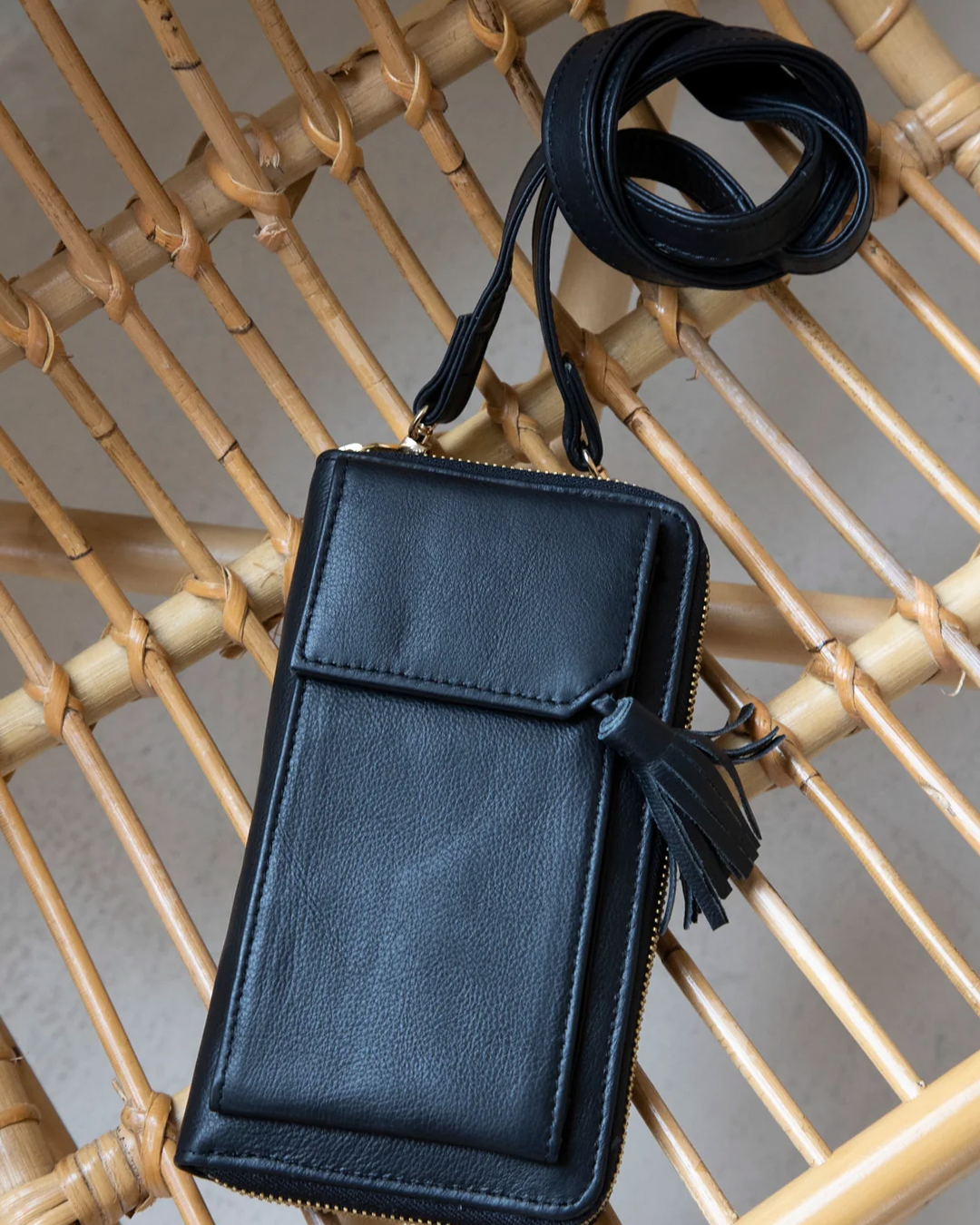 Wallet Crossbody