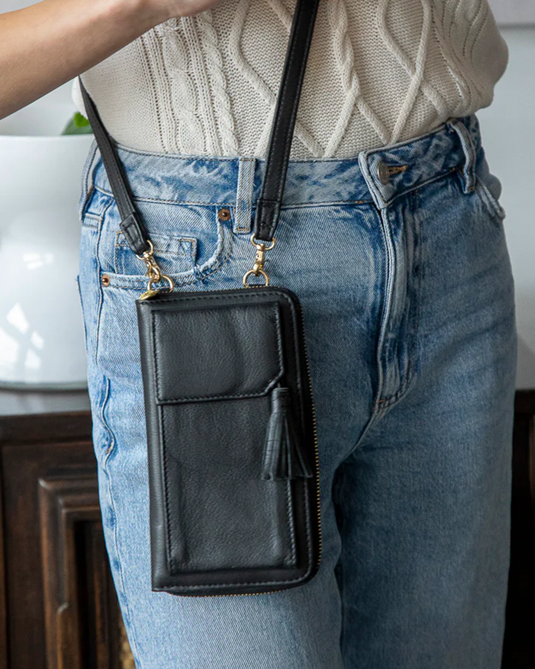 Wallet Crossbody